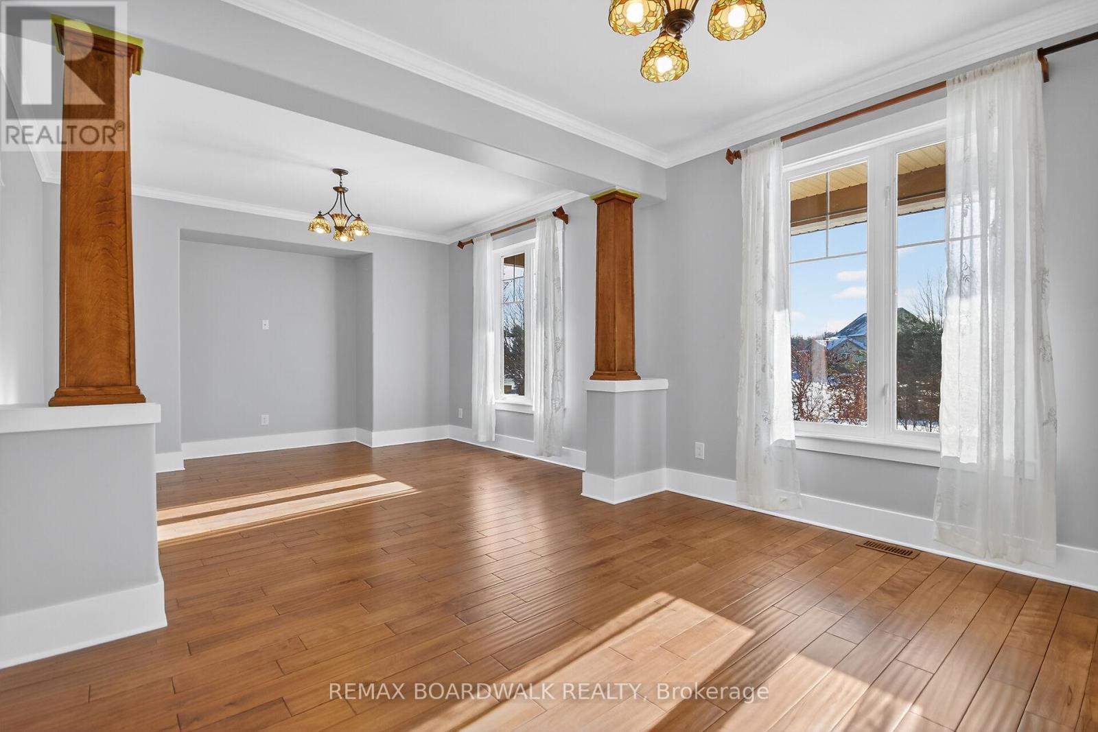 500 Bradbury Court, Ottawa, Ontario  K2W 0A1 - Photo 10 - X12612678