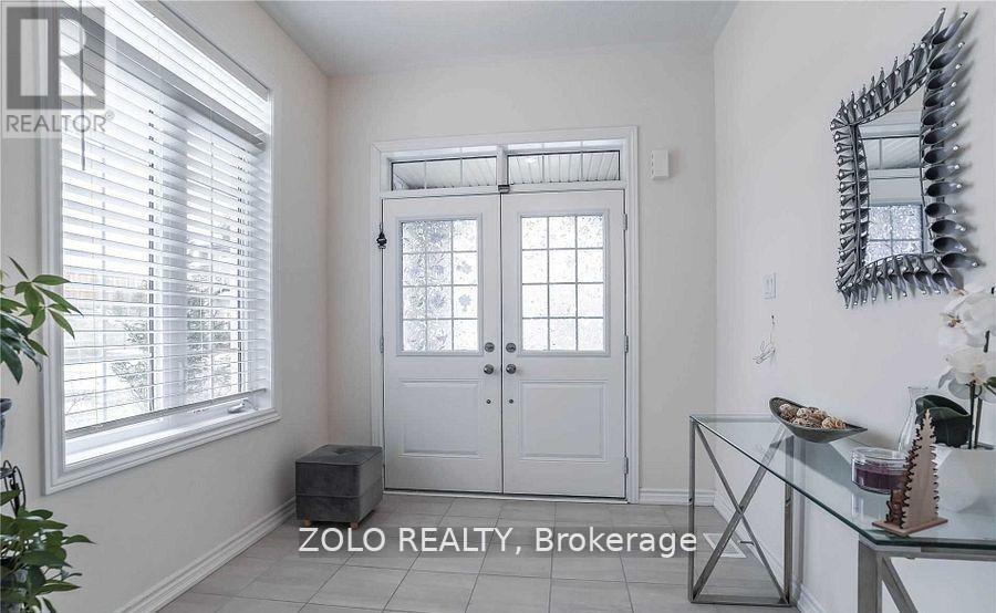 42 Brent Crescent, Clarington, Ontario  L1C 0V9 - Photo 2 - E12700230