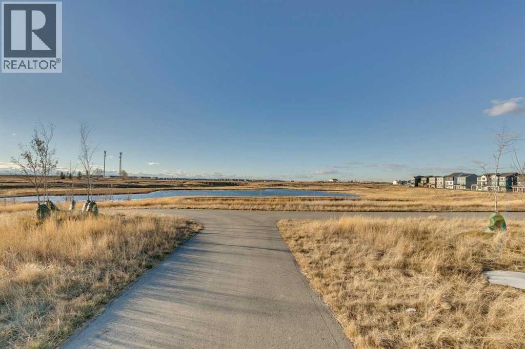 290 Hotchkiss Common Se, Calgary, Alberta  T3S 0N5 - Photo 4 - A2263858