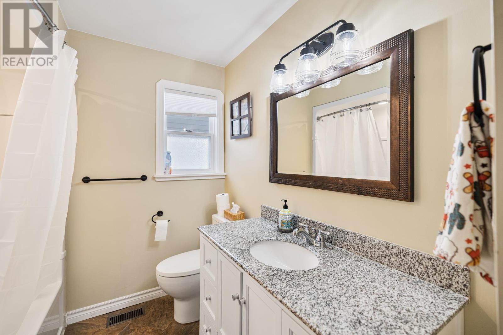 18 Kirkwood Drive, Charlottetown, Prince Edward Island  C1A 2T5 - Photo 12 - 202600880