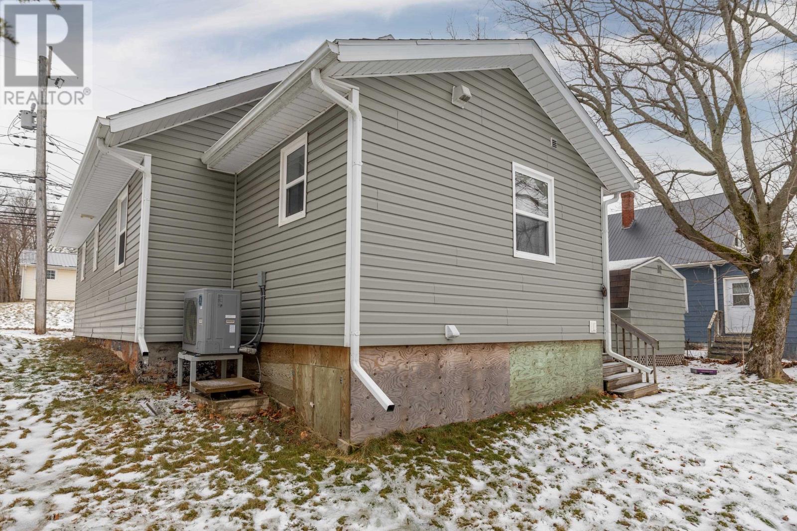 18 Kirkwood Drive, Charlottetown, Prince Edward Island  C1A 2T5 - Photo 27 - 202600880