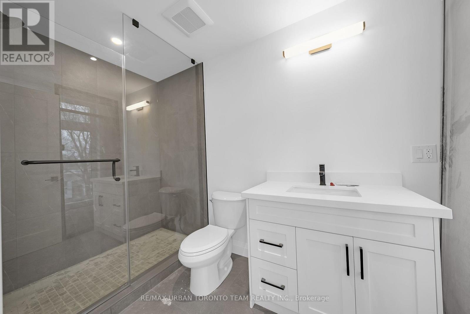 Second - 474 Montrose Avenue, Toronto, Ontario  M6G 3H1 - Photo 10 - C12591486