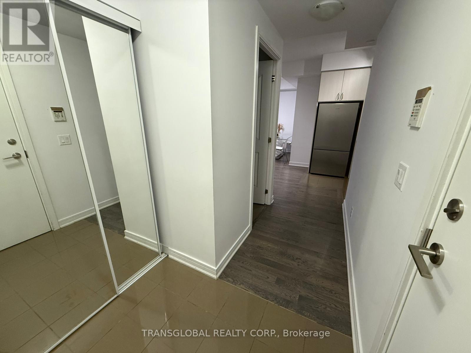 301 - 9191 Yonge Street, Richmond Hill (Langstaff), Ontario  L4C 1E2 - Photo 13 - N12657124