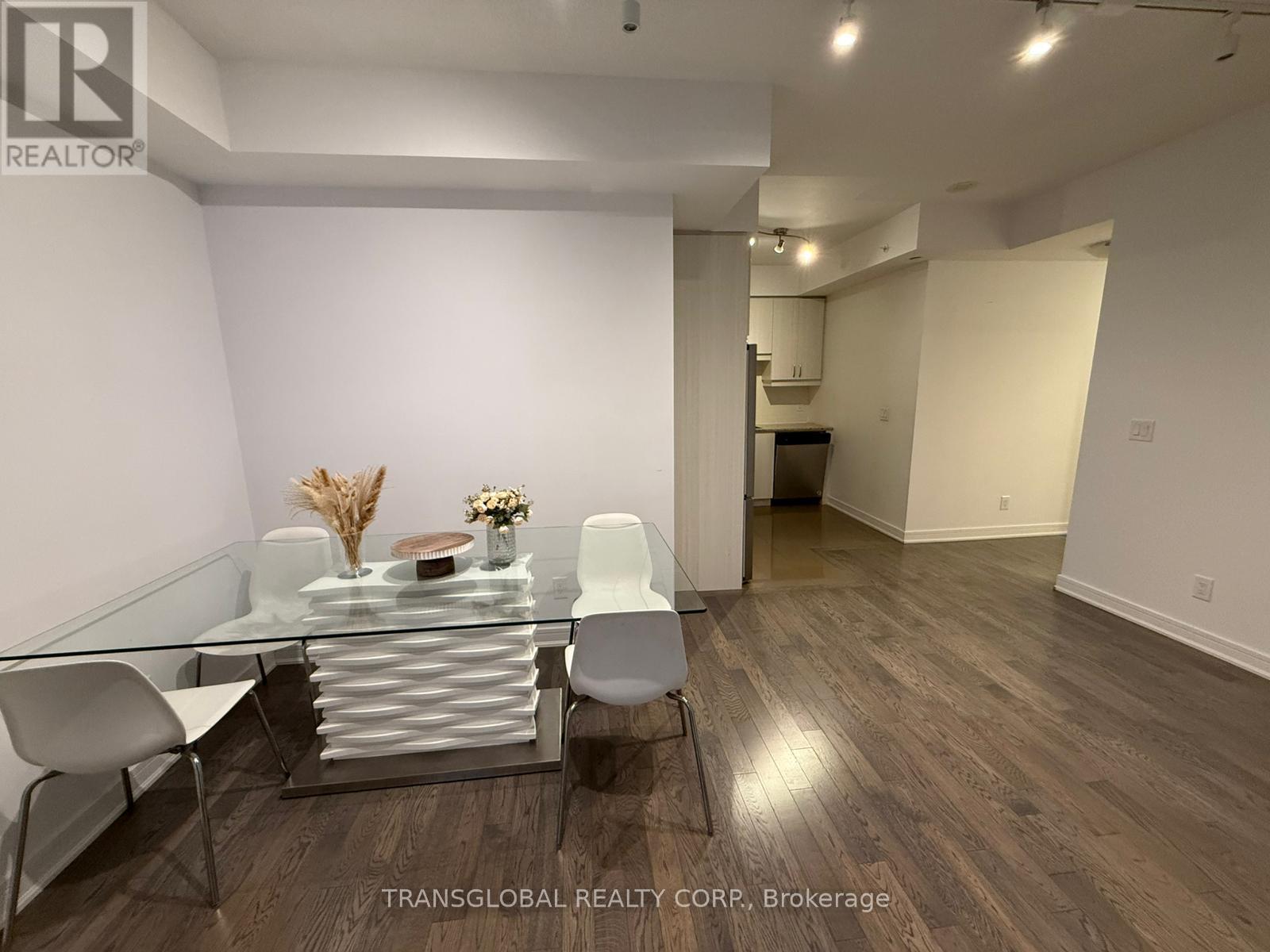 301 - 9191 Yonge Street, Richmond Hill (Langstaff), Ontario  L4C 1E2 - Photo 14 - N12657124