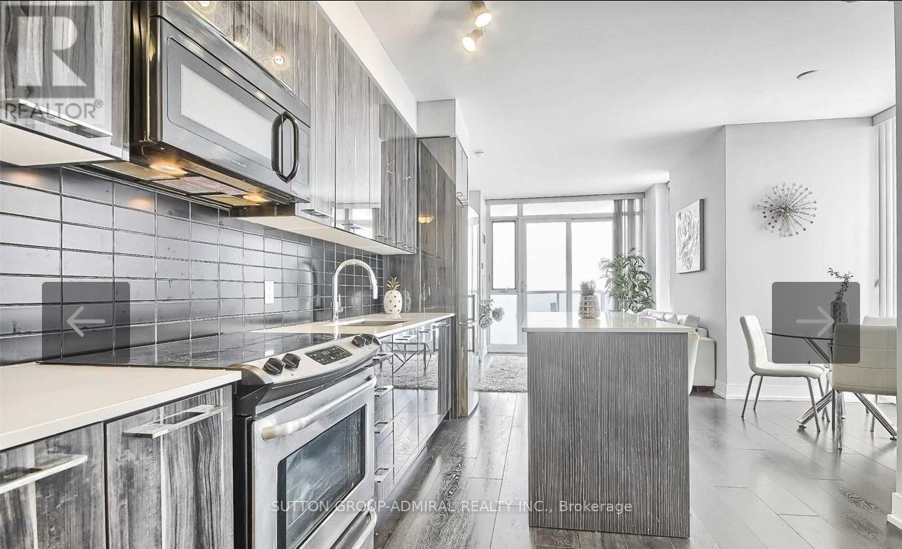 1207 - 9471 Yonge Street, Richmond Hill, Ontario  L4C 0Z5 - Photo 7 - N12696526