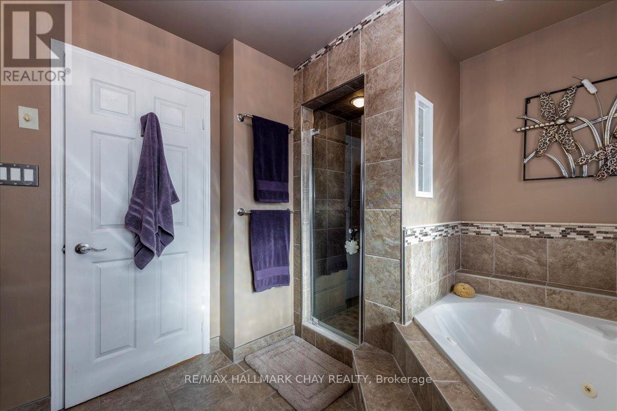 21 Barwick Drive, Barrie, Ontario  L4N 6Z7 - Photo 21 - S12696462