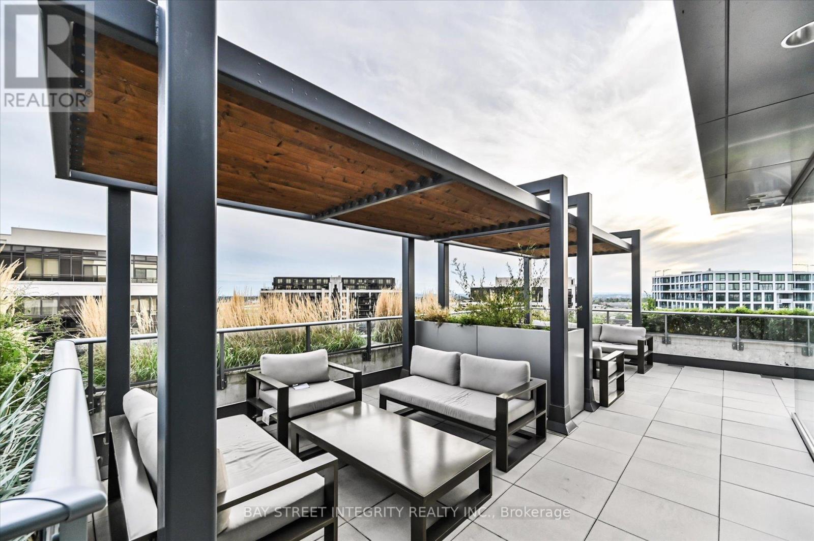 909 - 10 De Boers Drive, Toronto, Ontario  M3J 0L6 - Photo 39 - W12698098