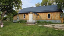 Property: 10061 PR 231 Highway, Fraserwood, Manitoba