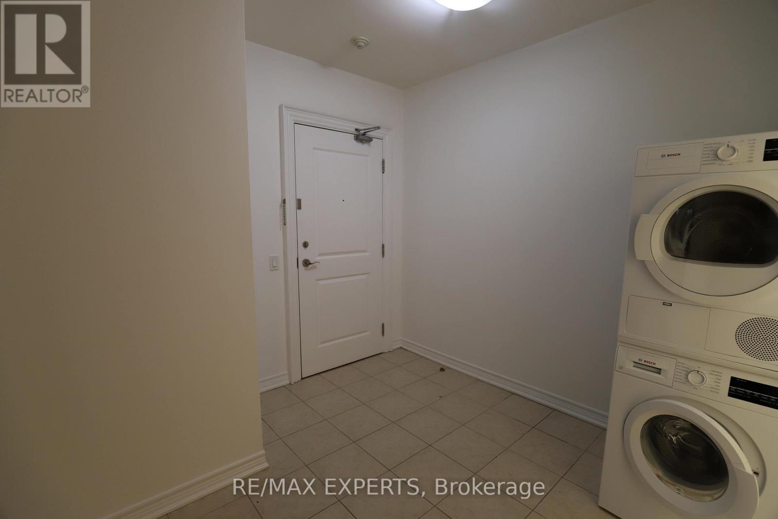 101 - 9519 Keele Street, Vaughan, Ontario  L6A 4A2 - Photo 3 - N12700216