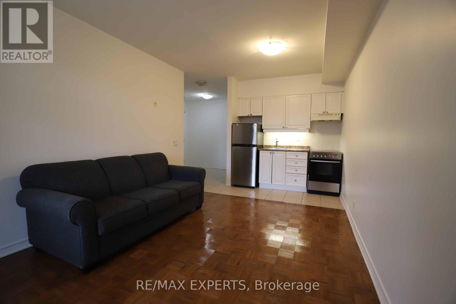 101 - 9519 Keele Street, Vaughan, Ontario  L6A 4A2 - Photo 6 - N12700216