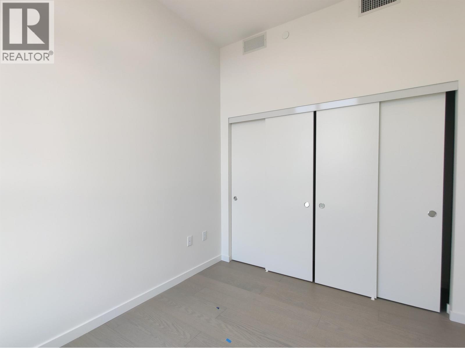 308 8415 Granville Street, Vancouver, British Columbia  V6P 0M2 - Photo 13 - R3079856