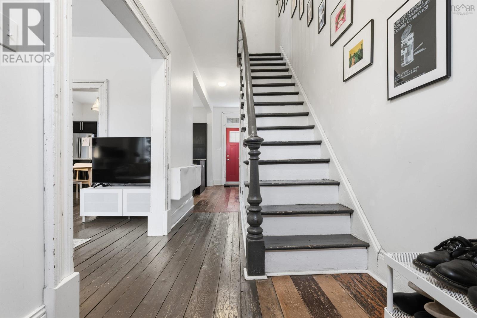 2464 Creighton Street, Halifax, Nova Scotia  B3K 3S1 - Photo 4 - 202600788