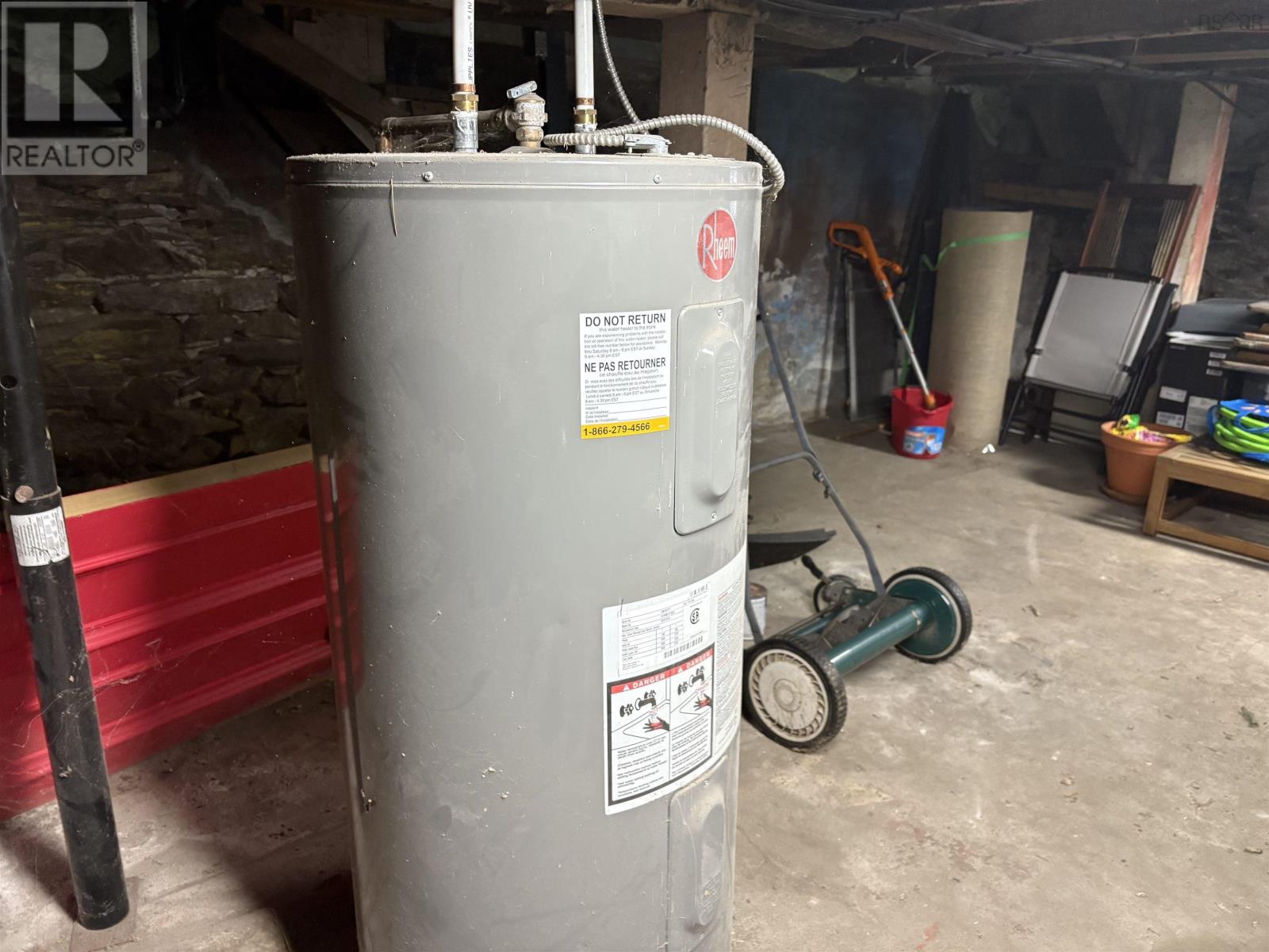 2464 Creighton Street, Halifax, Nova Scotia  B3K 3S1 - Photo 37 - 202600788