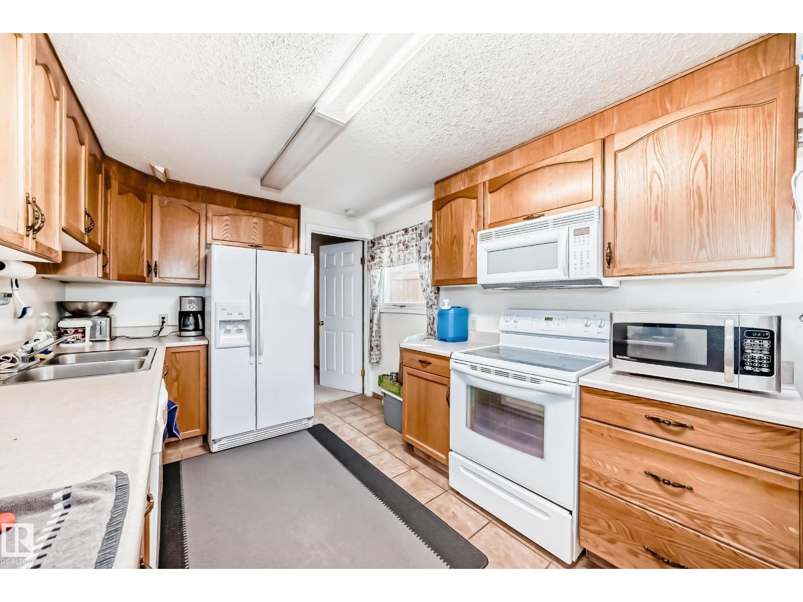 26 Louisbourg Pl, St. Albert, Alberta  T8N 4L5 - Photo 39 - E4470168