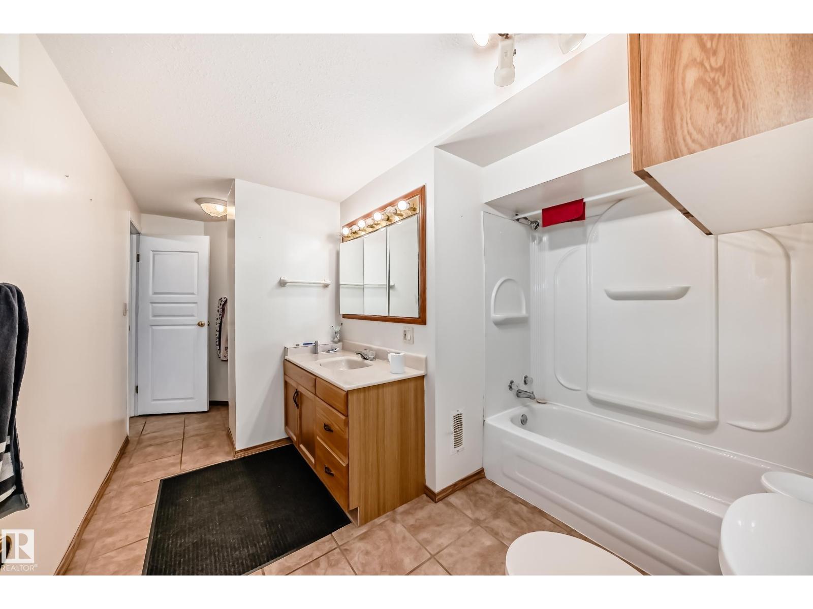 26 Louisbourg Pl, St. Albert, Alberta  T8N 4L5 - Photo 45 - E4470168