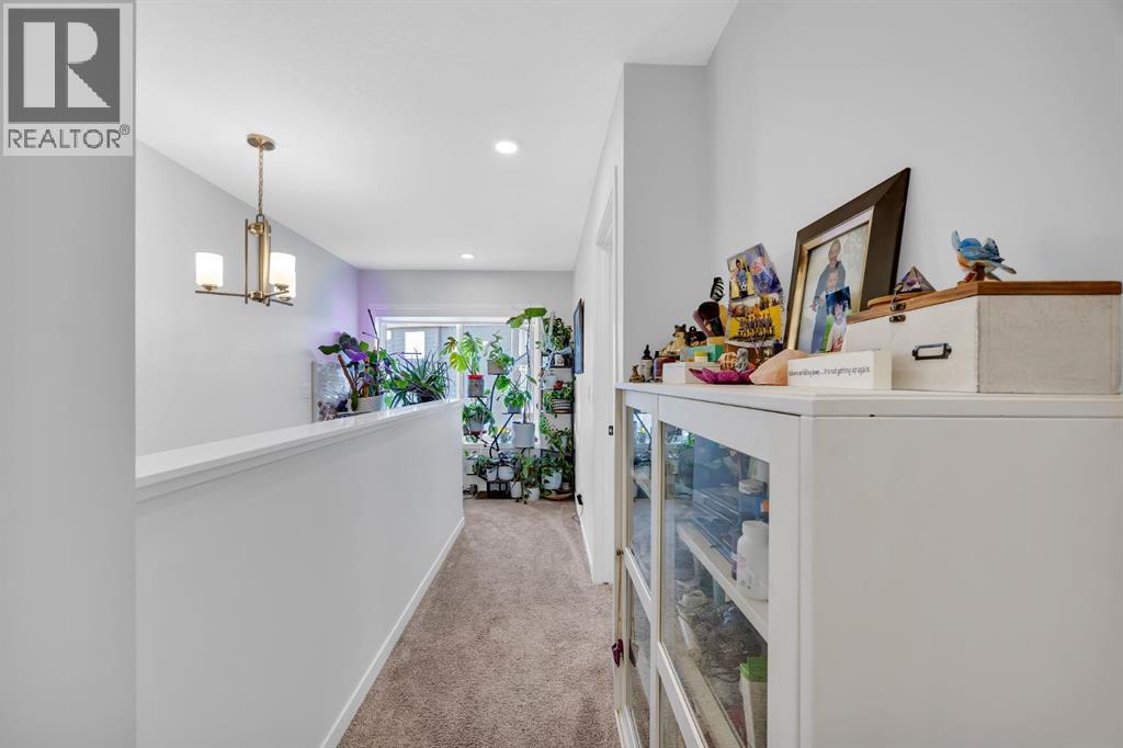 153 Edith Way Nw, Calgary, Alberta  T3R 2B8 - Photo 35 - A2279107