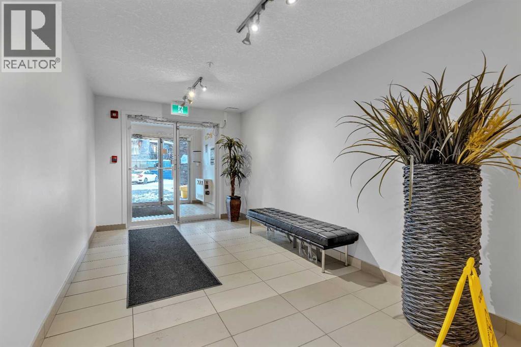 1202, 175 Panatella Hill Nw, Calgary, Alberta  T3K 0V9 - Photo 2 - A2279506