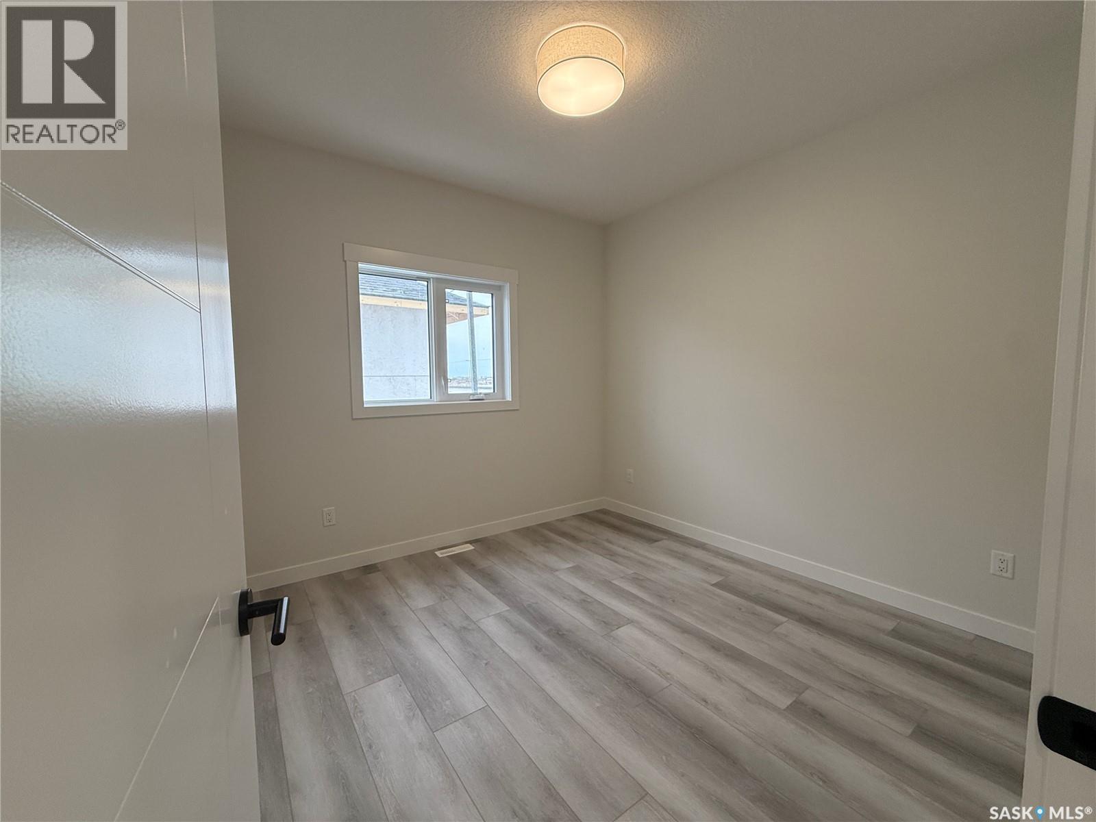 810 Ballesteros Crescent, Warman, Saskatchewan  S0K 4S4 - Photo 12 - SK026884