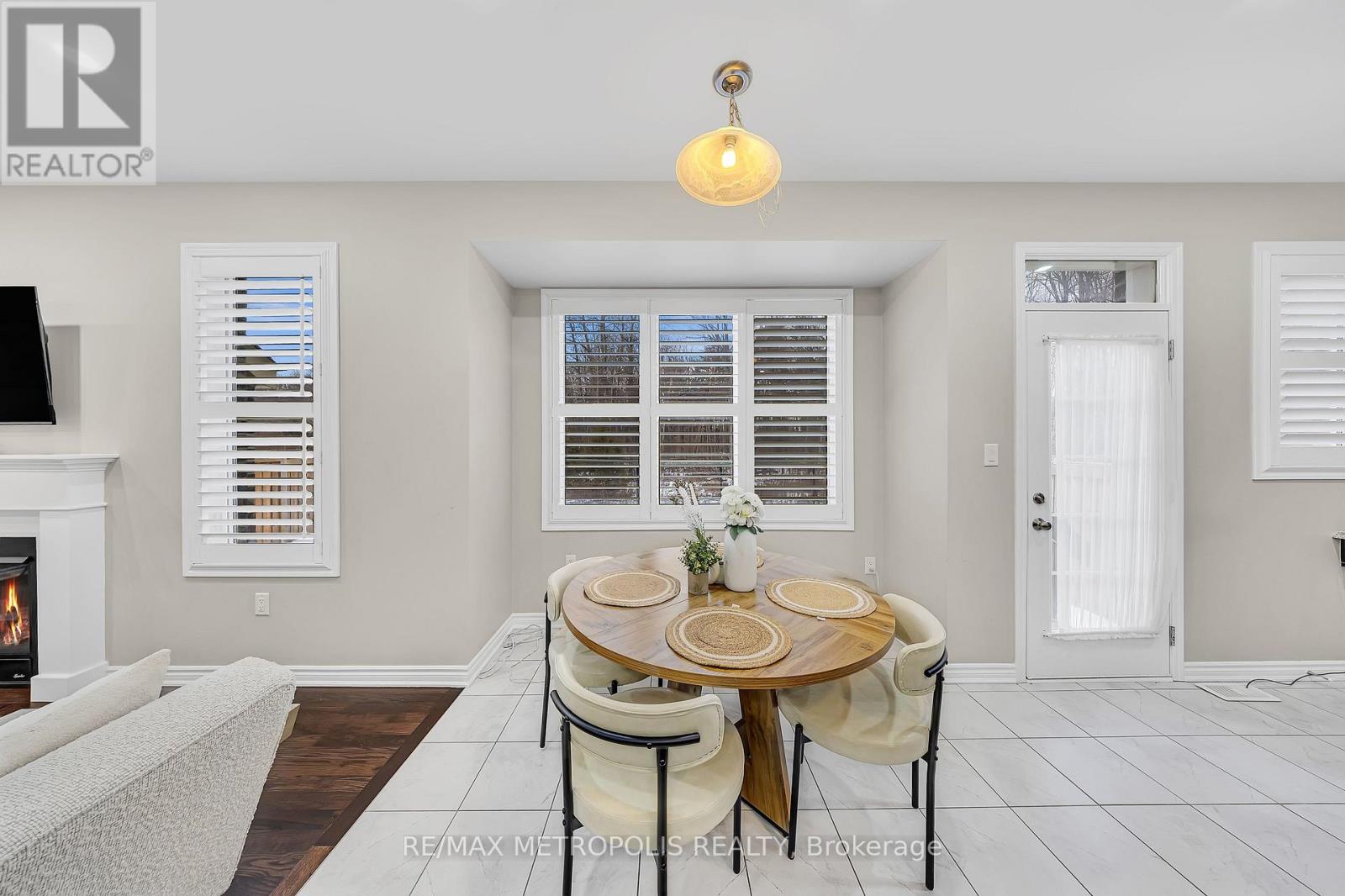 94 Newhouse Boulevard, Caledon, Ontario  L7C 4E4 - Photo 19 - W12700150