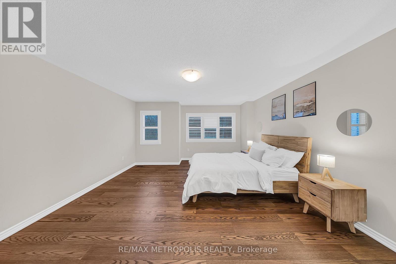 94 Newhouse Boulevard, Caledon, Ontario  L7C 4E4 - Photo 38 - W12700150