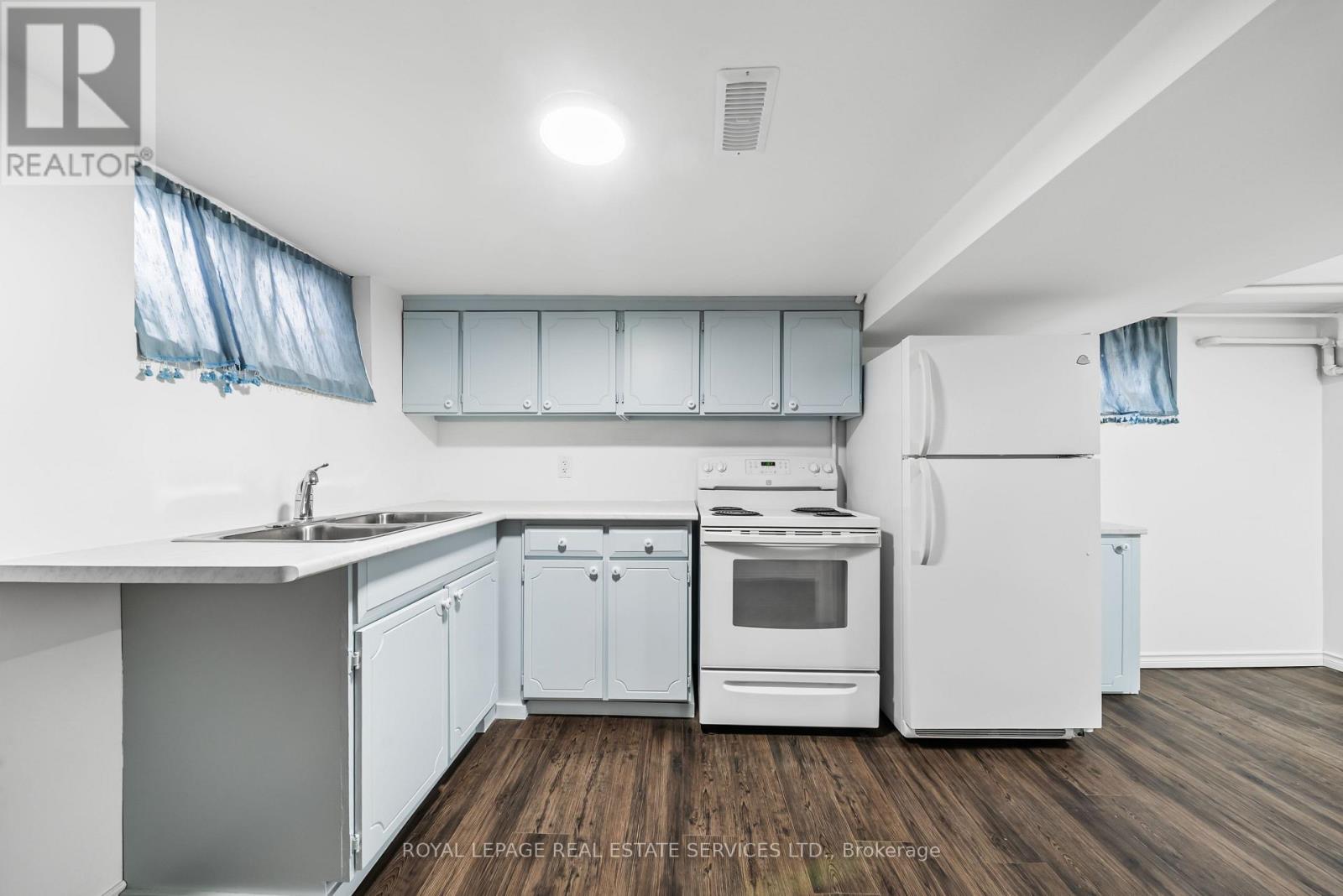 616 Old Weston Road, Toronto, Ontario  M6N 3B3 - Photo 15 - W12700152