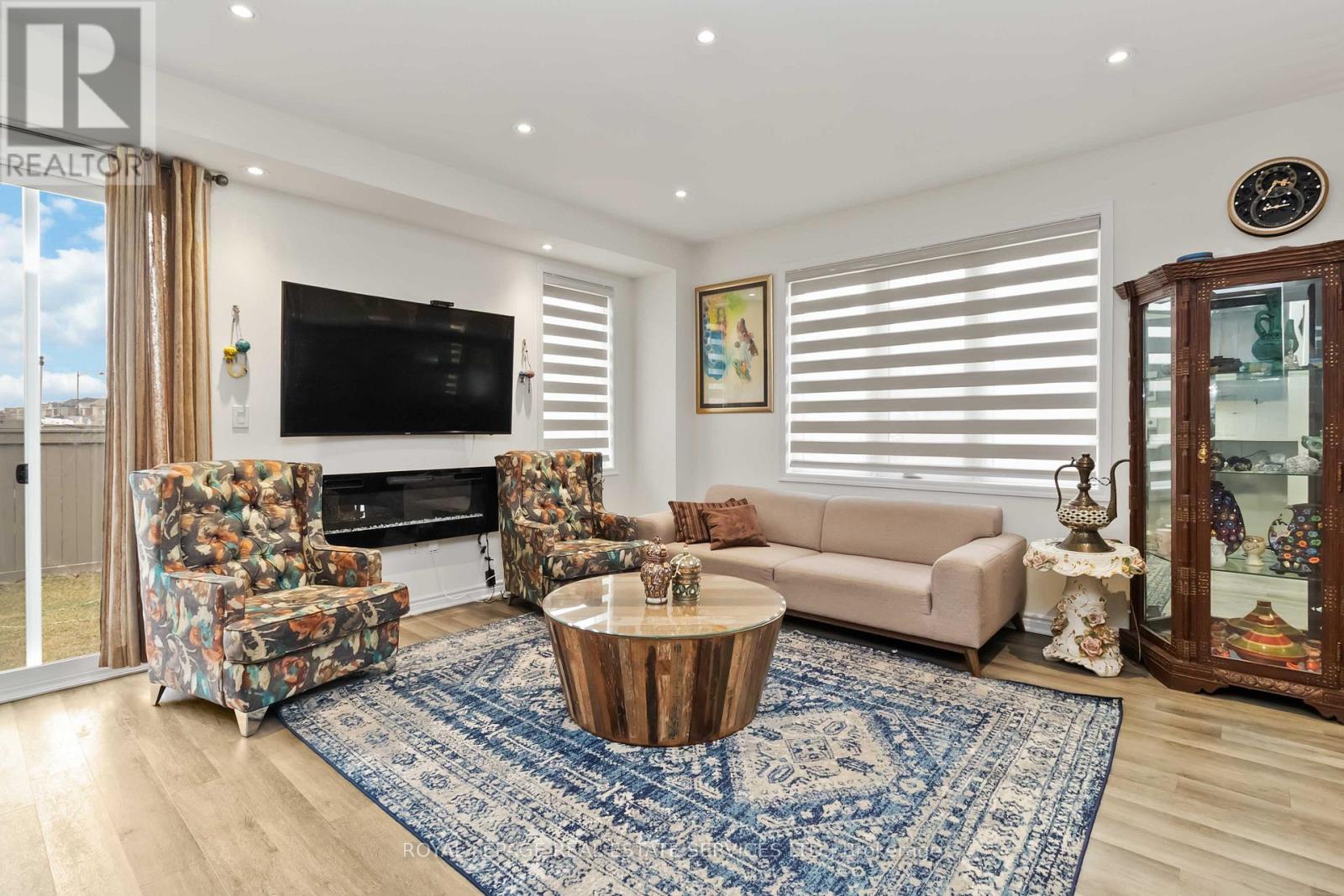 1280 Sycamore Garden, Milton, Ontario  L9E 1R6 - Photo 16 - W12700176