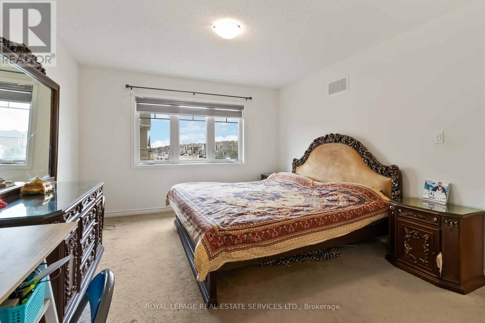 1280 Sycamore Garden, Milton, Ontario  L9E 1R6 - Photo 20 - W12700176