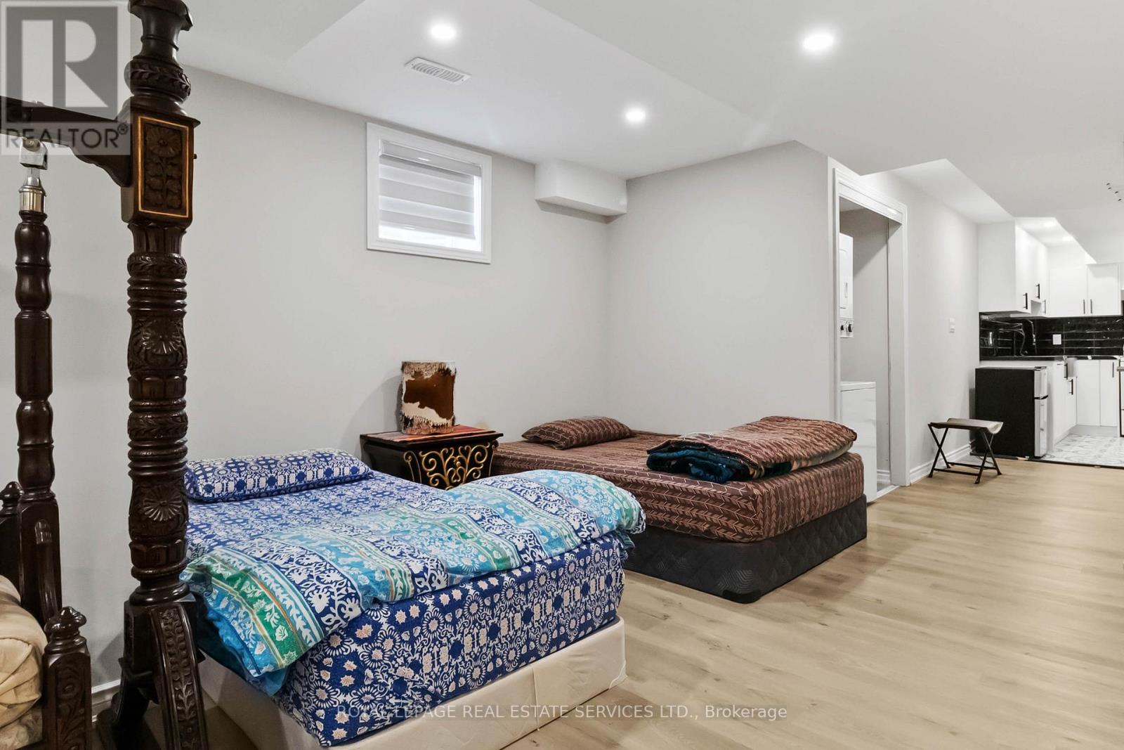 1280 Sycamore Garden, Milton, Ontario  L9E 1R6 - Photo 34 - W12700176