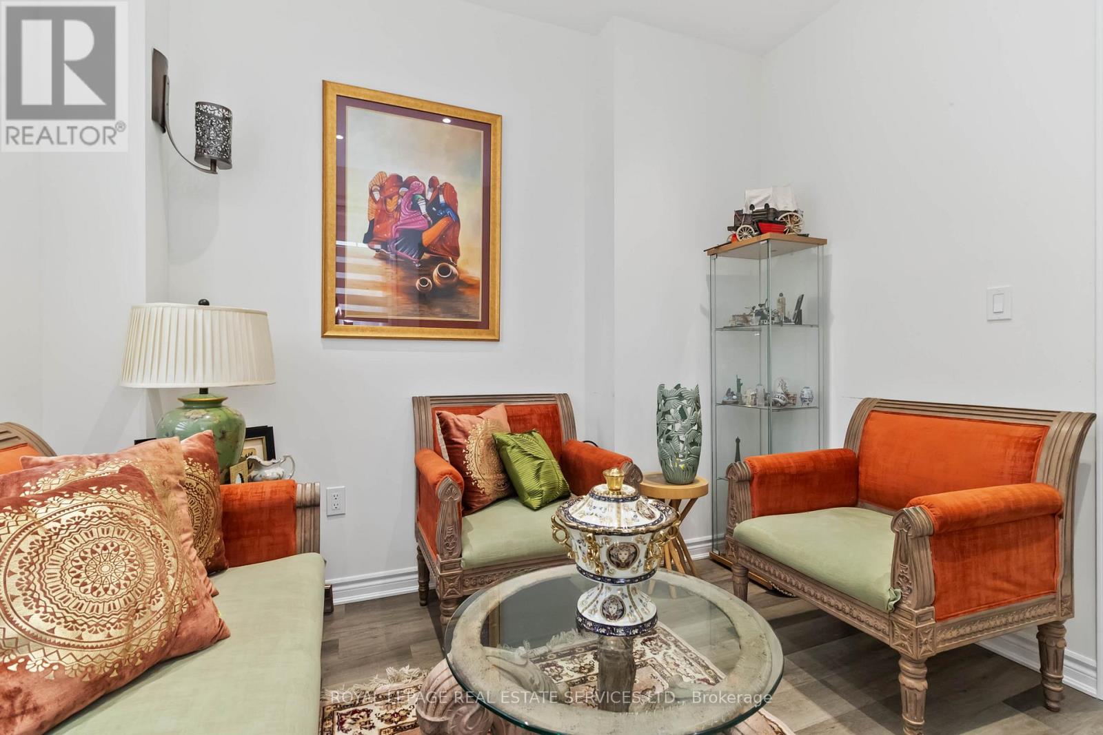 1280 Sycamore Garden, Milton, Ontario  L9E 1R6 - Photo 9 - W12700176