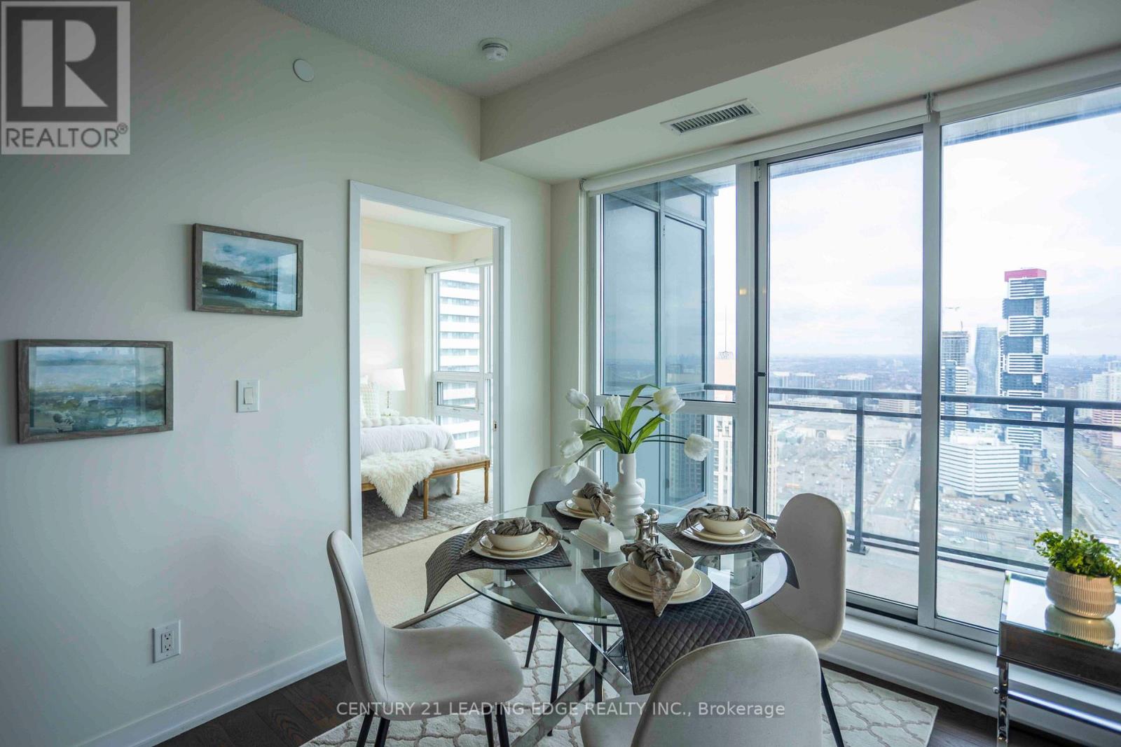 3709 - 510 Curran Place, Mississauga, Ontario  L5B 0J4 - Photo 4 - W12700200