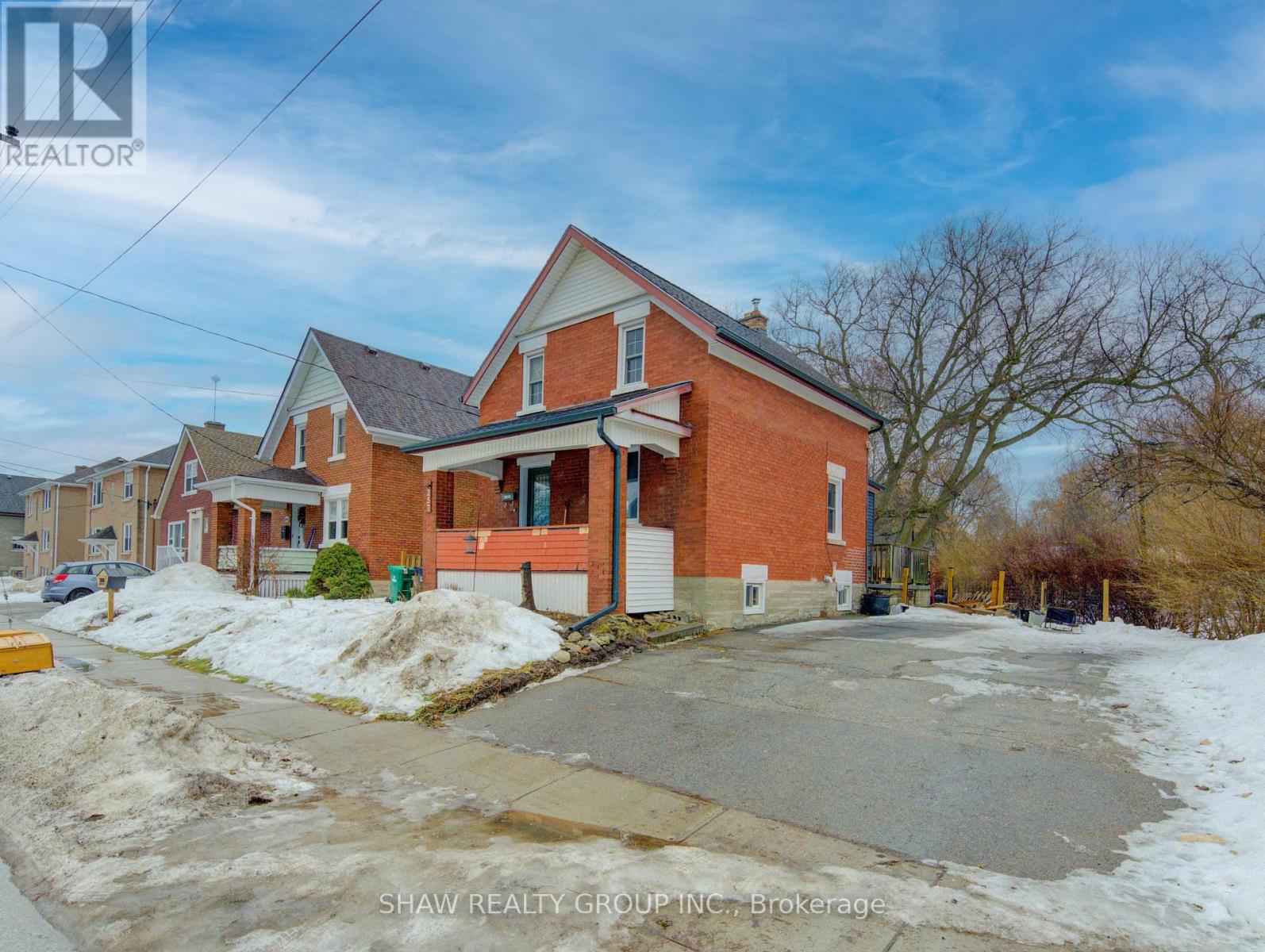 257 GUELPH STREET, Kitchener, Ontario