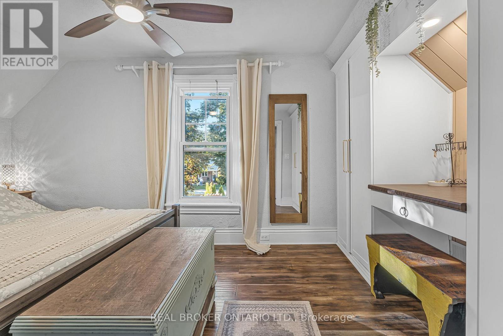 24 Robinson Street S, Grimsby, Ontario  L3M 3C4 - Photo 25 - X12700248