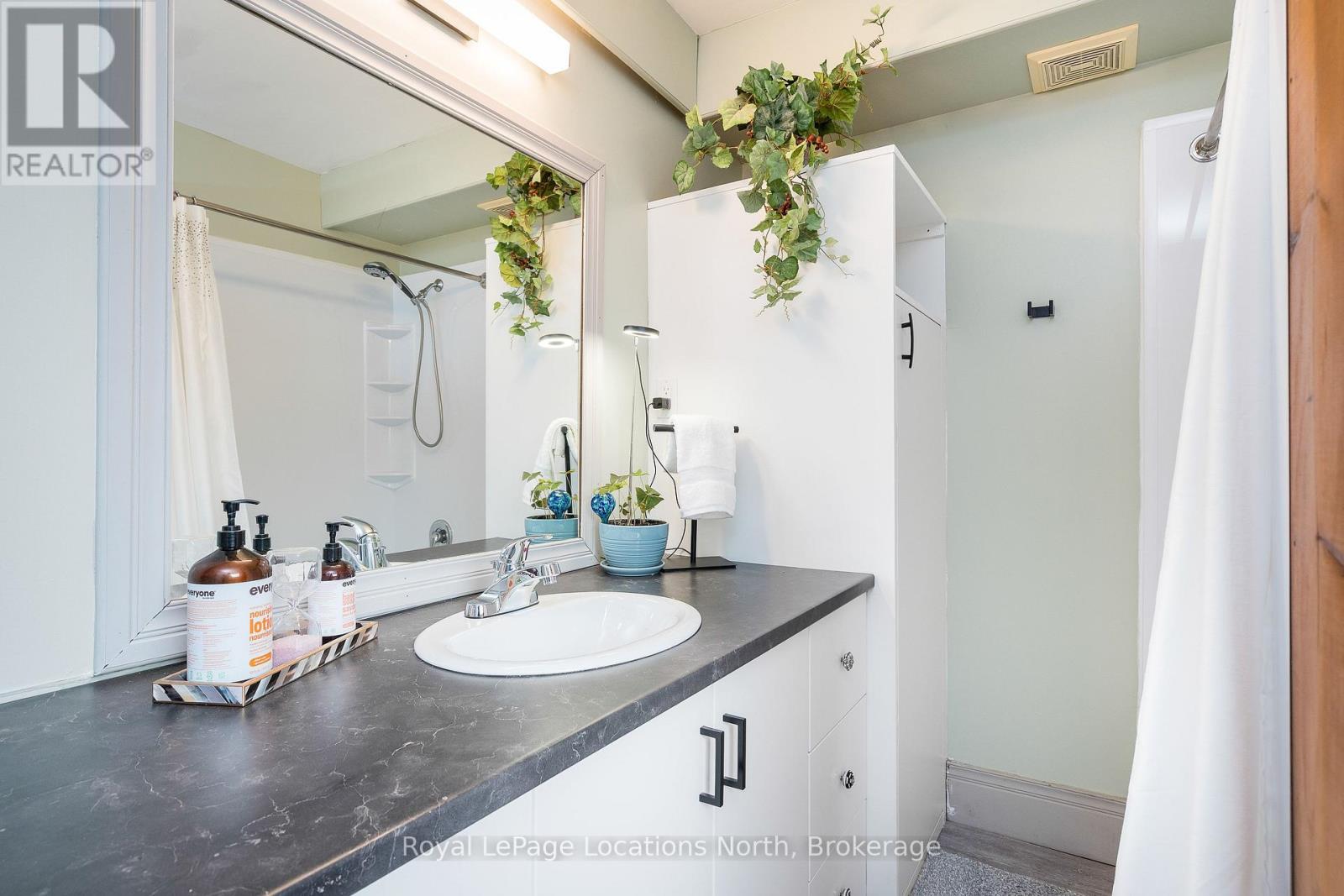 242 Simcoe Street, Collingwood, Ontario  L9Y 1J3 - Photo 14 - S12700380