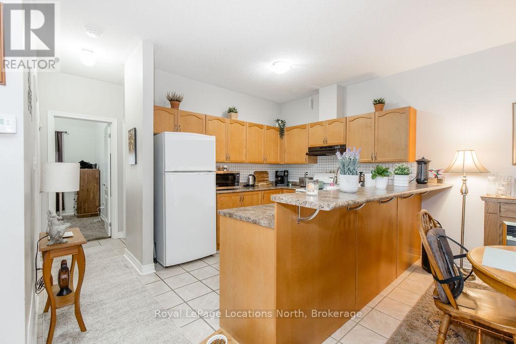 46 Admiral Road, Wasaga Beach, Ontario  L9Z 3C6 - Photo 6 - S12700416