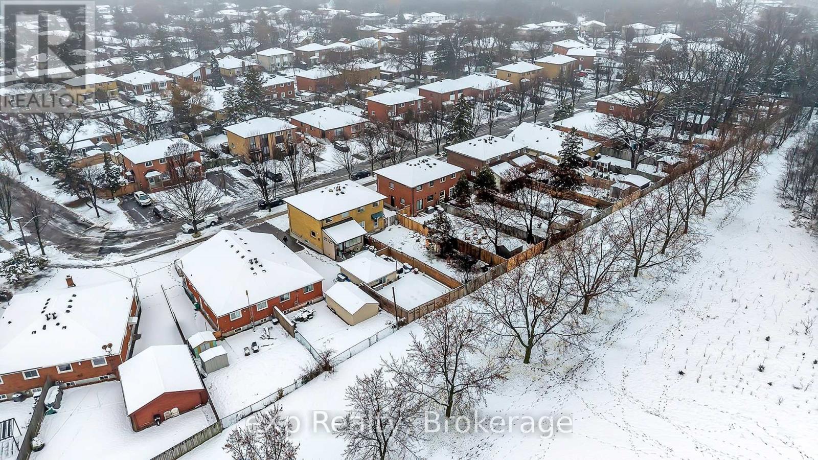 1367 Freeport Drive, Mississauga (Erindale), Ontario  L5C 1S5 - Photo 2 - W12700266