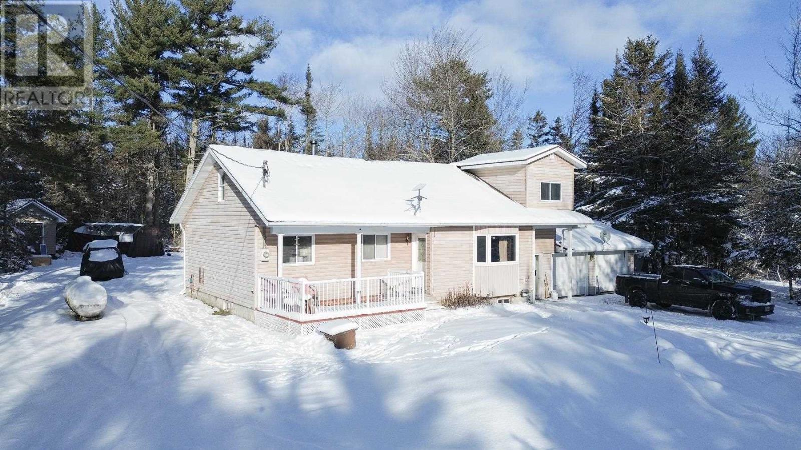 146 Copper Bay Rd, Bruce Mines, Ontario  P6A 5K9 - Photo 5 - SM253460