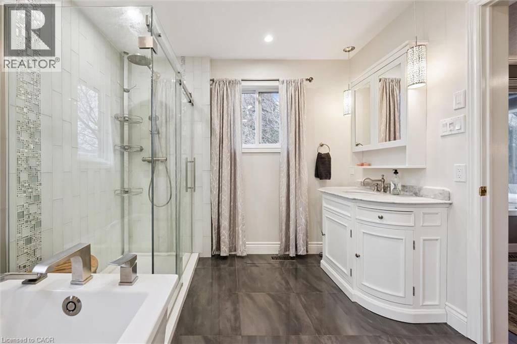 36 Rosecliff Court, Cambridge, Ontario  N1S 5B4 - Photo 22 - 40794482