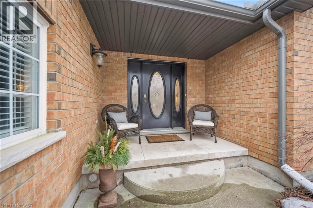 36 Rosecliff Court, Cambridge, Ontario  N1S 5B4 - Photo 3 - 40794482