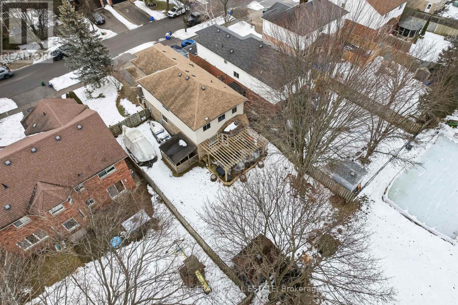 63 Farncomb Crescent, Clarington, Ontario  L1C 4L8 - Photo 29 - E12700392