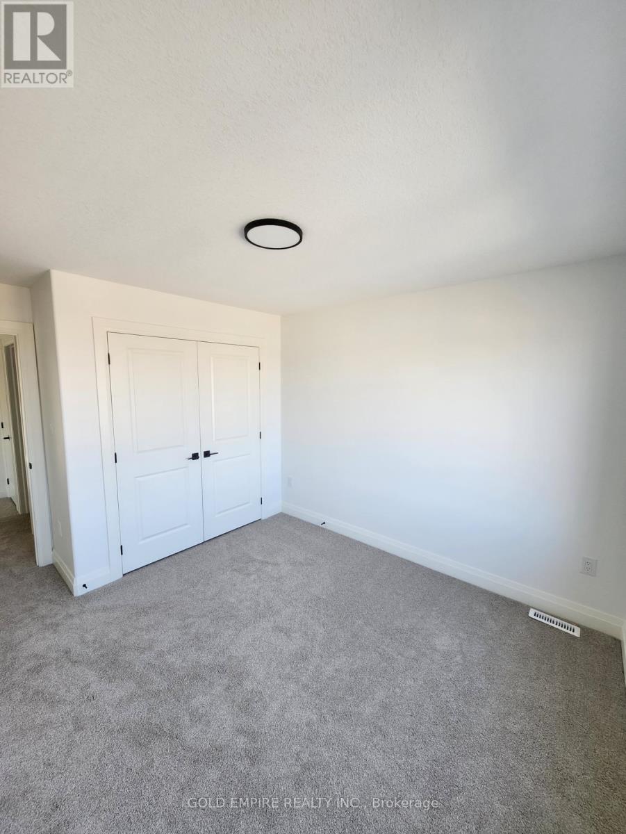 45-235 Kennington Way, London South, Ontario  N6L 1G9 - Photo 15 - X12700410