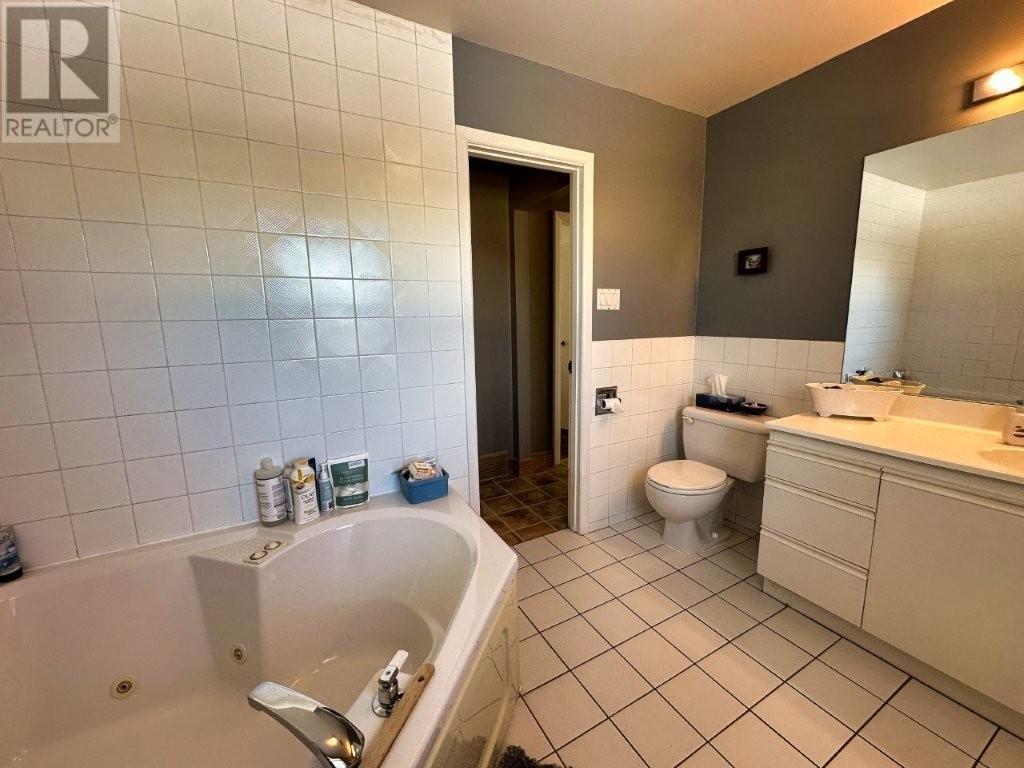 333 Shuniah Street, Thunder Bay, Ontario  P7A 3A3 - Photo 24 - TB2600079