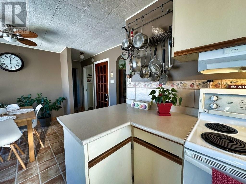 333 Shuniah Street, Thunder Bay, Ontario  P7A 3A3 - Photo 17 - TB2600079