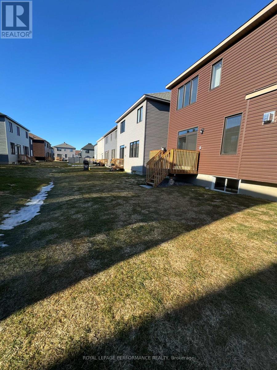 915 Lakeridge Drive, Ottawa, Ontario  K4A 5N8 - Photo 25 - X12700300