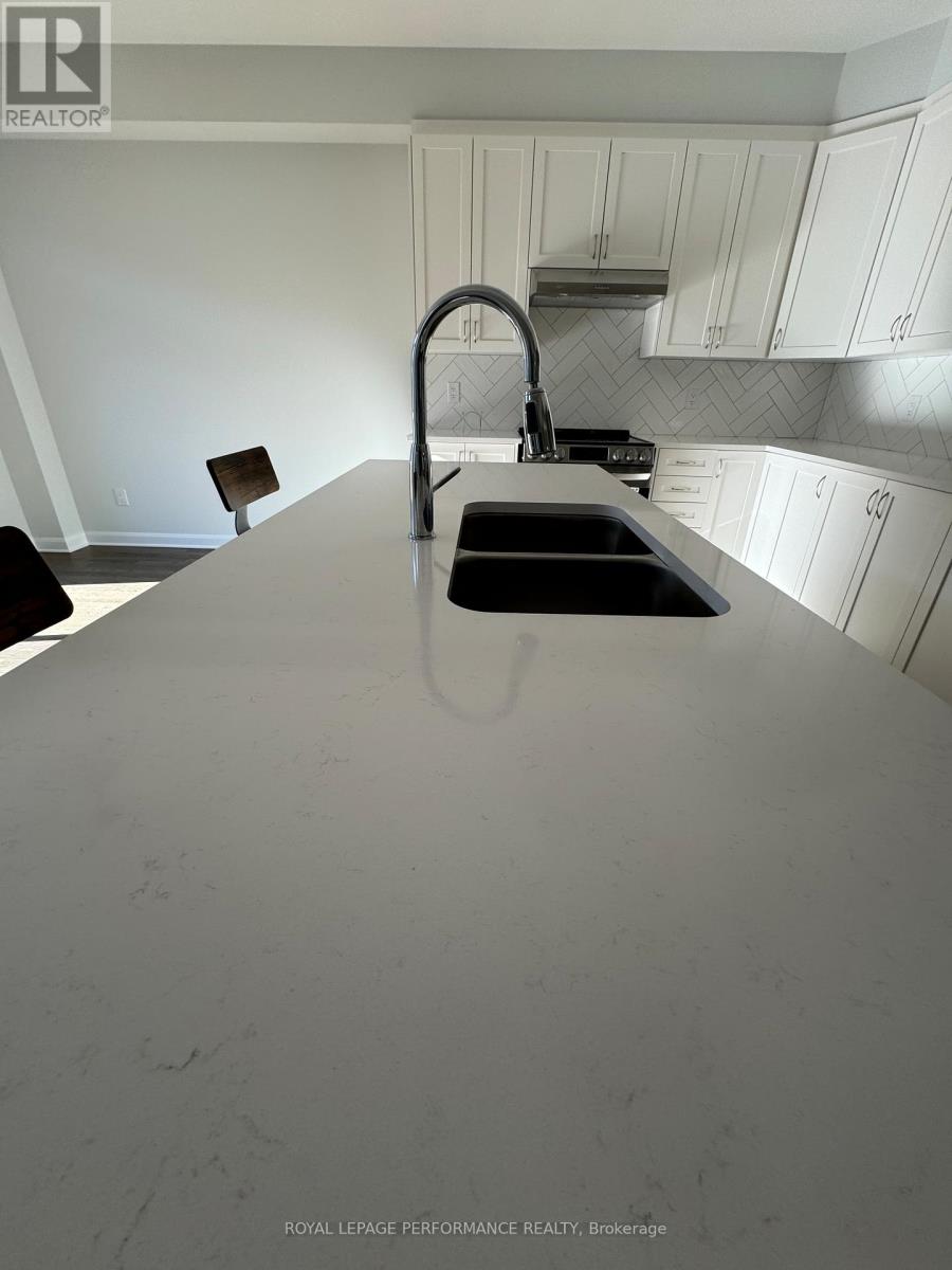 915 Lakeridge Drive, Ottawa, Ontario  K4A 5N8 - Photo 7 - X12700300