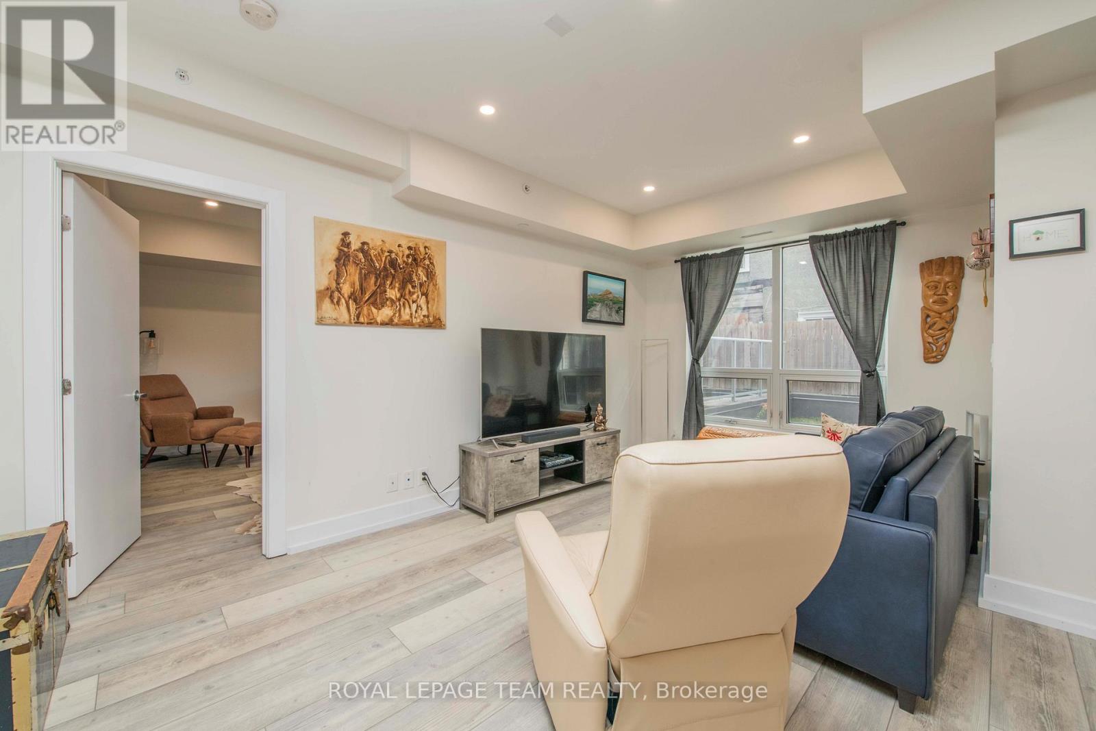 102 - 390 Booth Street, Ottawa, Ontario  K1R 7K6 - Photo 12 - X12700350