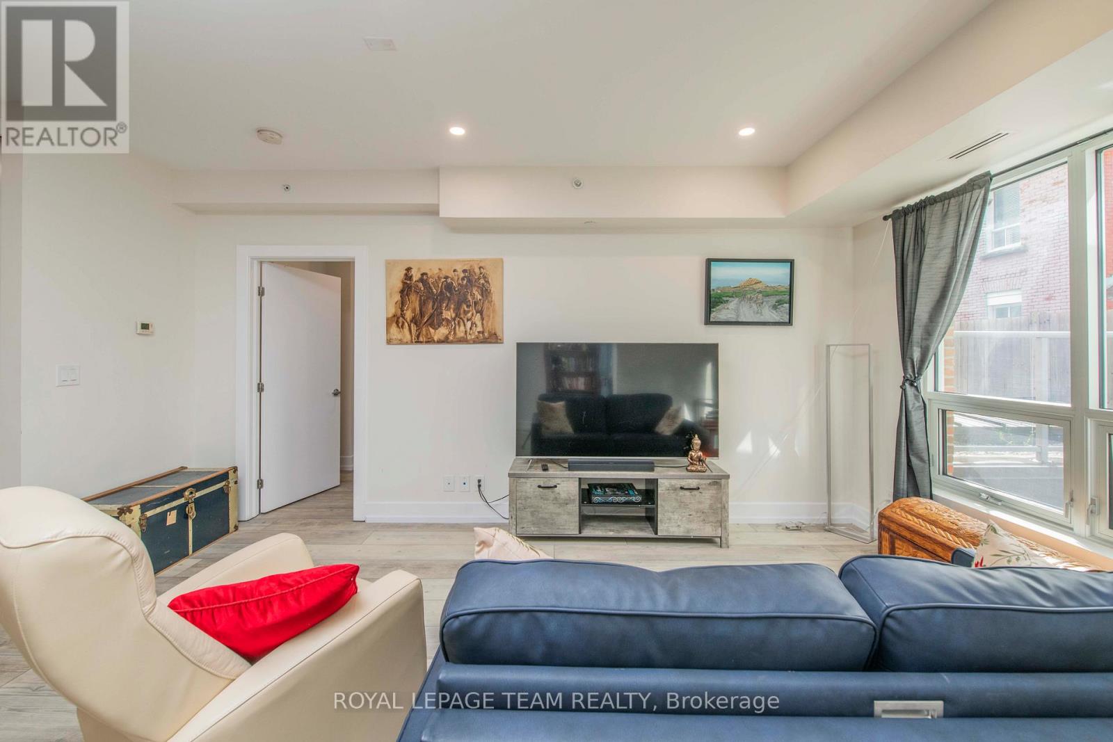 102 - 390 Booth Street, Ottawa, Ontario  K1R 7K6 - Photo 15 - X12700350