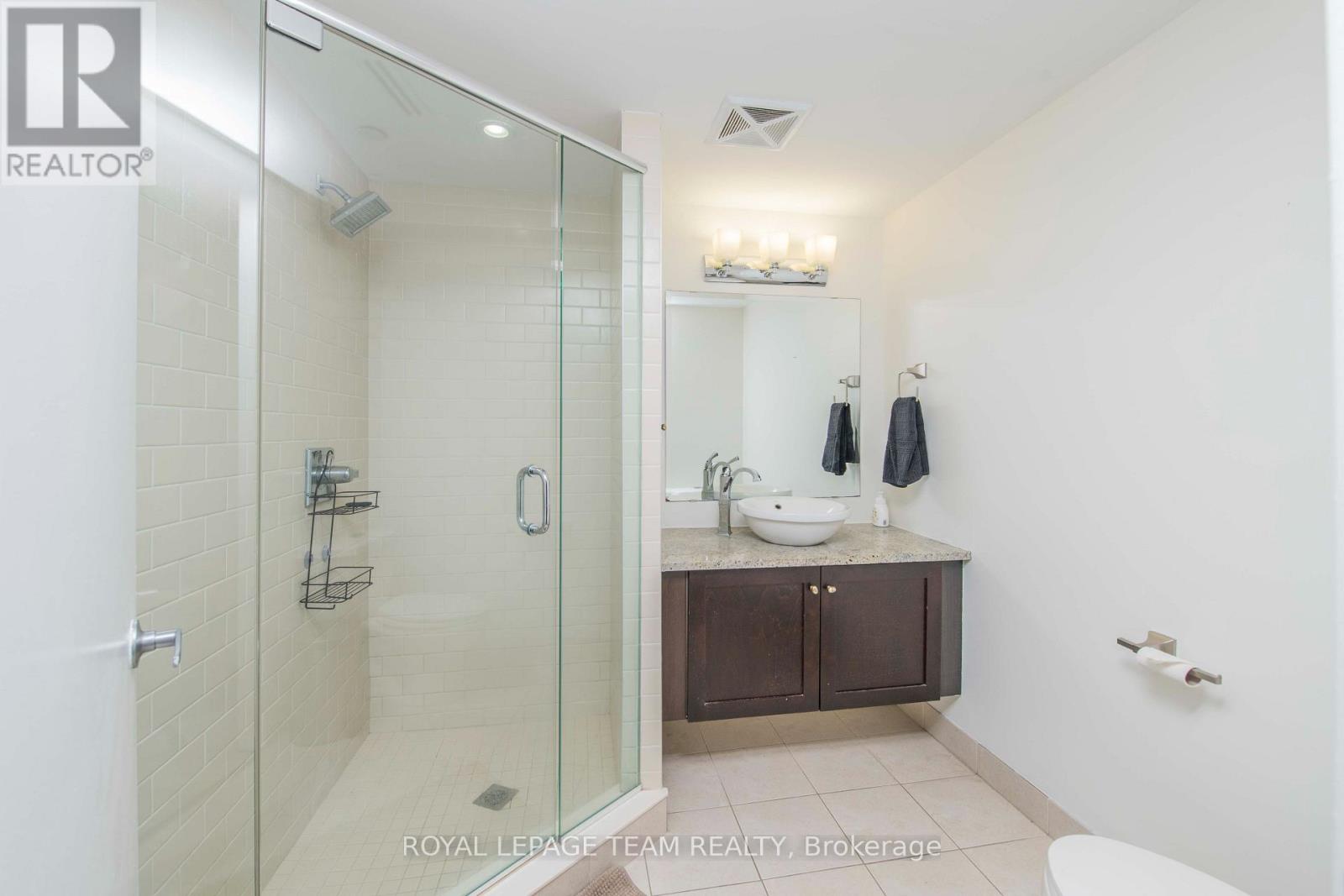 102 - 390 Booth Street, Ottawa, Ontario  K1R 7K6 - Photo 19 - X12700350