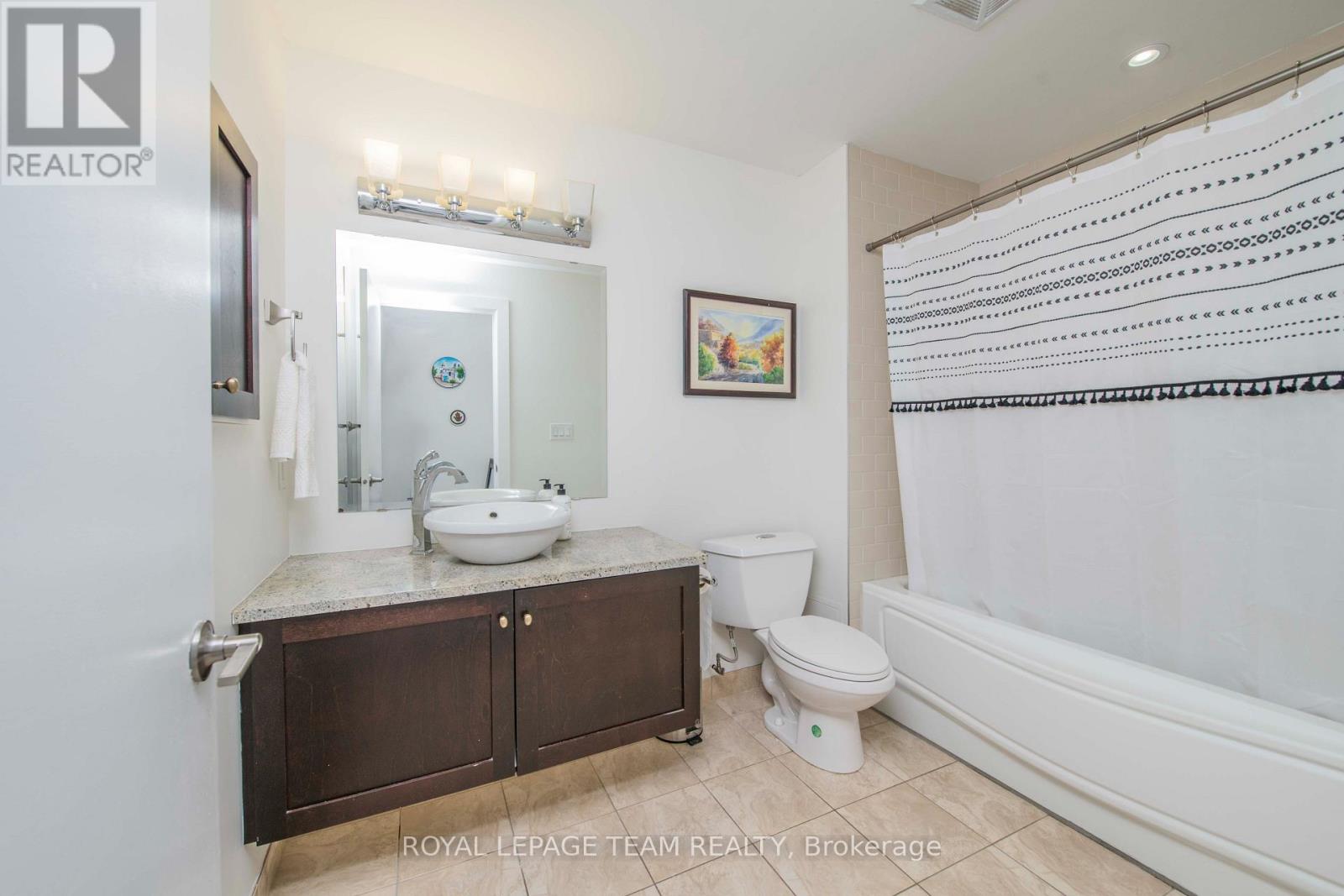 102 - 390 Booth Street, Ottawa, Ontario  K1R 7K6 - Photo 21 - X12700350