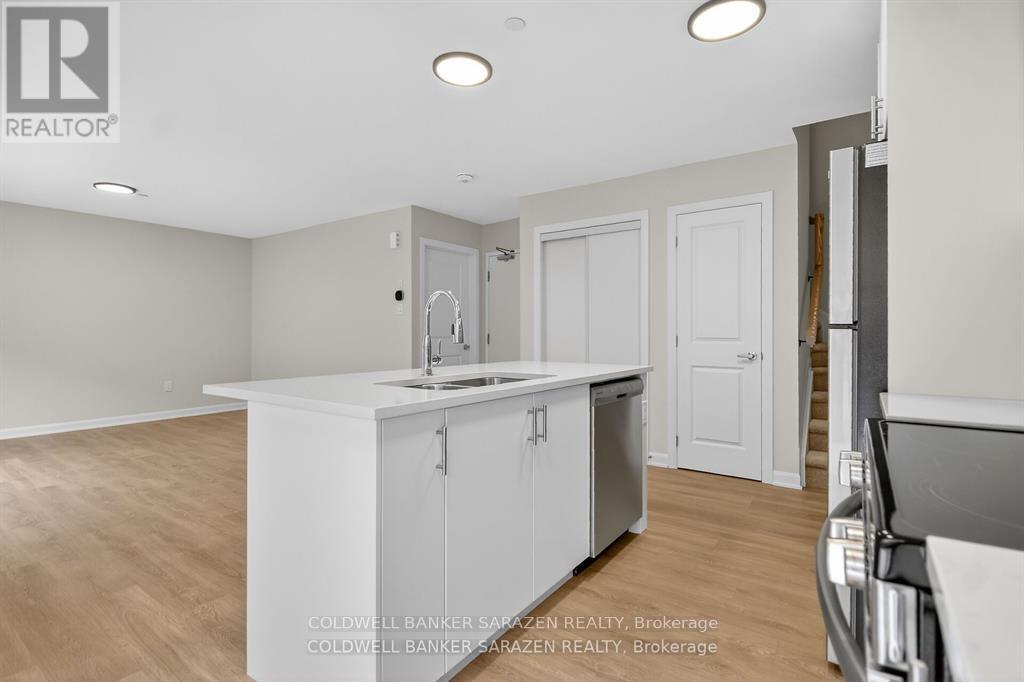 22 - 301 Glenroy Gilbert Drive, Ottawa, Ontario  K2J 7N9 - Photo 17 - X12700404