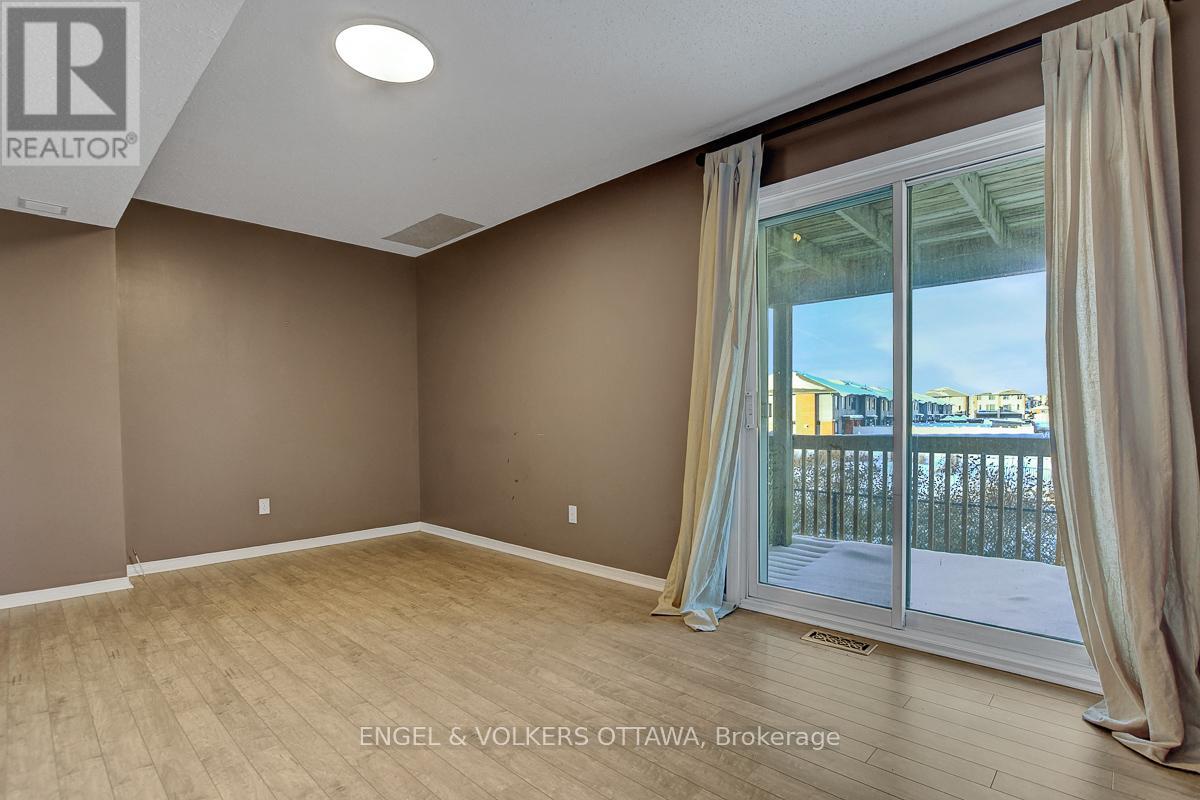 21 Drayton Private, Ottawa, Ontario  K1K 4R1 - Photo 8 - X12700406